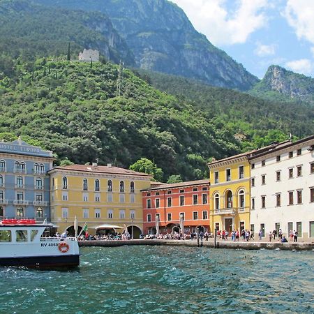 Apartment Standard By Interhome Riva del Garda Luaran gambar