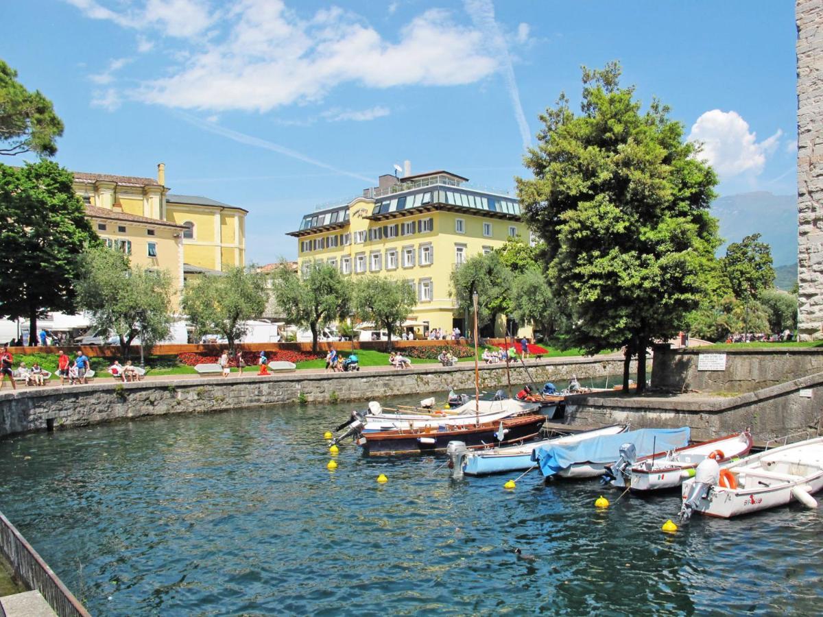 Apartment Standard By Interhome Riva del Garda Luaran gambar